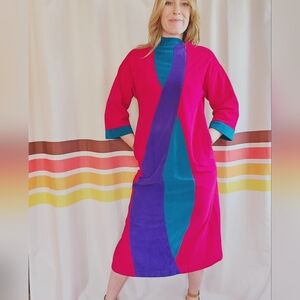 1970s Vintage Vanity Fair Housecoat Dress